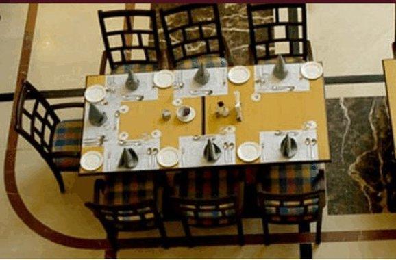 Katriya De Royal Hotel Hyderabad Restoran foto